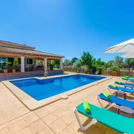 Villa With Private Pool In